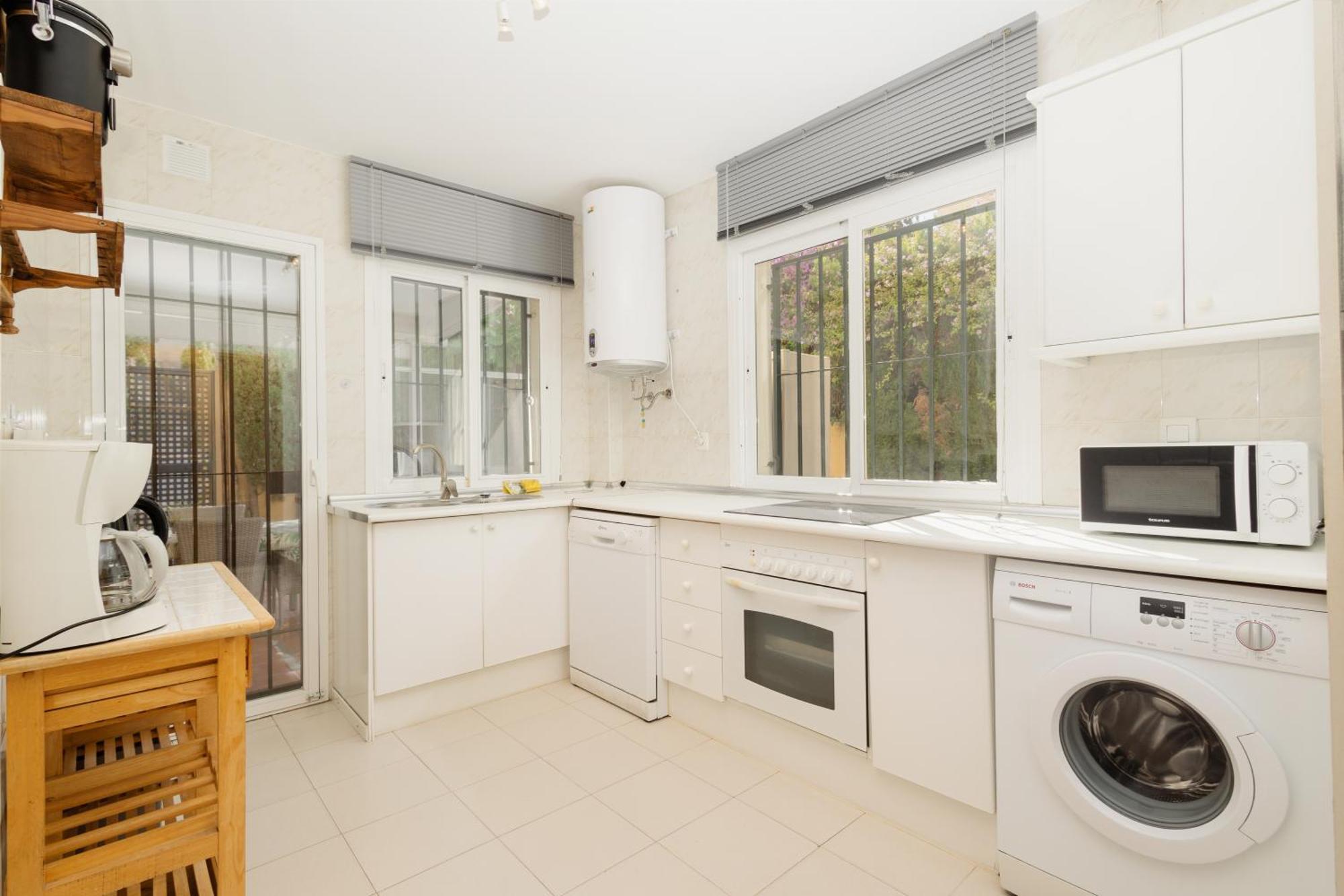 Beautiful Townhouse Walking Distance To The Beach In Costabella, Marbella Buitenkant foto